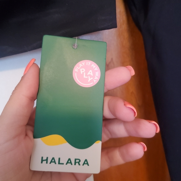 SOLD______Cloudful Fabric Long Sleeve Thumb Hole Cropped Yoga Sports Top small - Picture 3 of 11